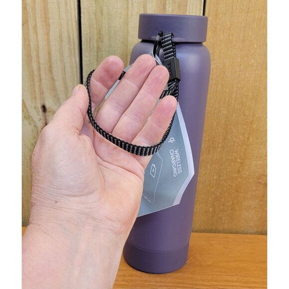 TYLT Bottle 2.0 with Portable Power Bank and Wireless Charger - Picture 16 of 16